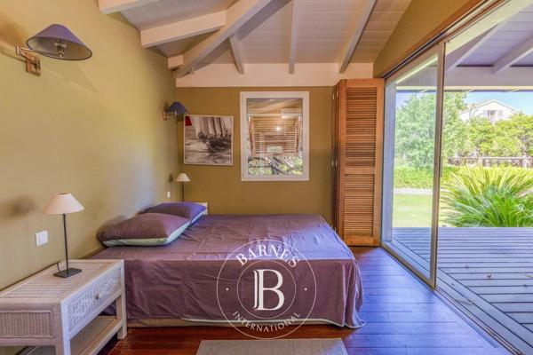 Sari-Solenzara, Villa  525 m² à vendre