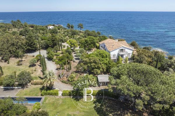 Sari-Solenzara, Villa  525 m² à vendre