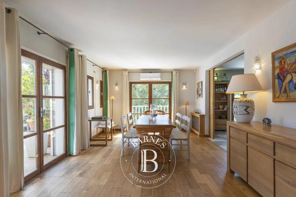 Sari-Solenzara, Villa  525 m² à vendre