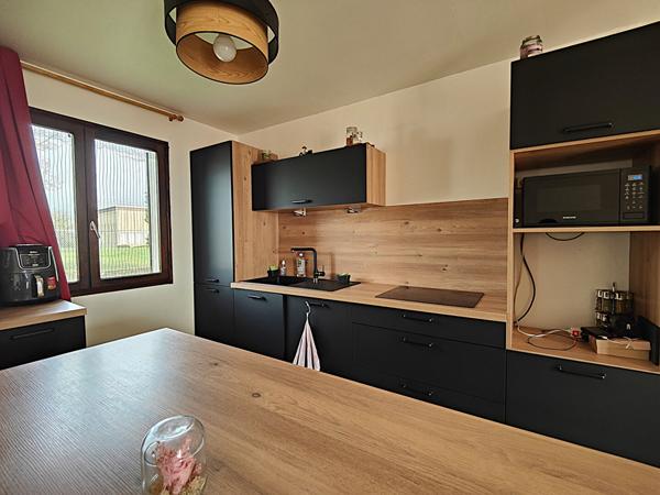 Maison Imphy 4 pièces, 3 chambres, proches commodités, lumineuse, garage, sous-sol