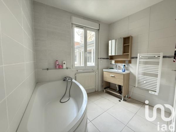 Appartement 3 pièces de 64 m² à Crécy-la-Chapelle (77580)