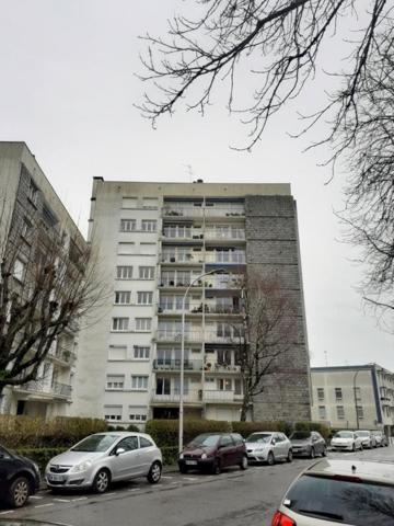 Appartement à louer 4 pièces - 82 m²