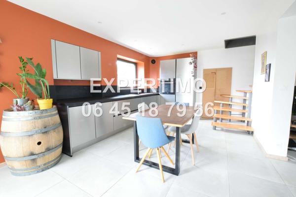 Voiron (38500) MAISON 3 CHAMBRES + DOUBLE GARAGE