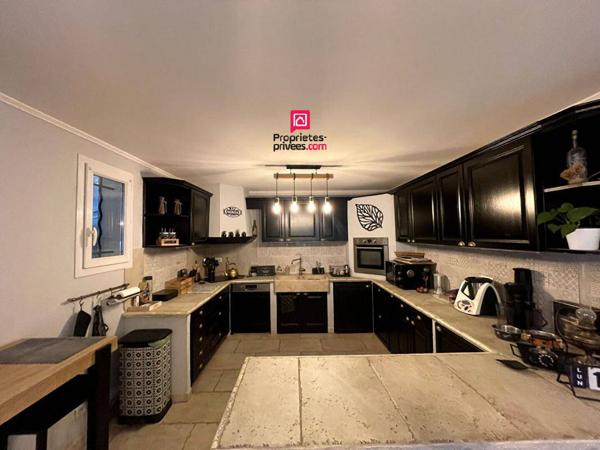 propriété de 7 pièces 180 m2 avec piscine-lagon sur Tourrettes