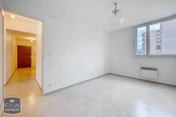 Appartement à vendre 2 pièces 61m²