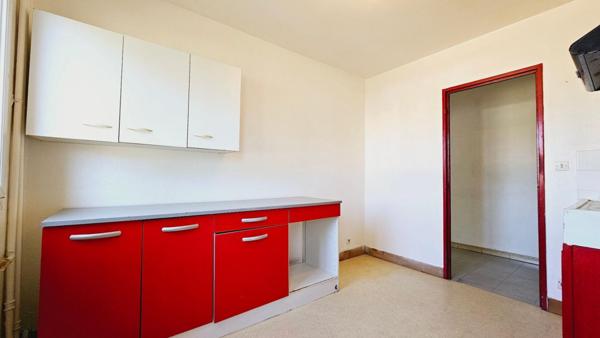 APPARTEMENT 86.9M² 4 PIECES 3CHAMBRES PARKING