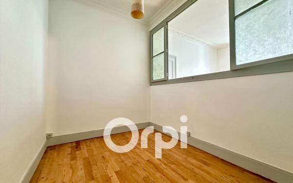 Appartement à louer    2 pièces • 45,54 m2 Grenoble