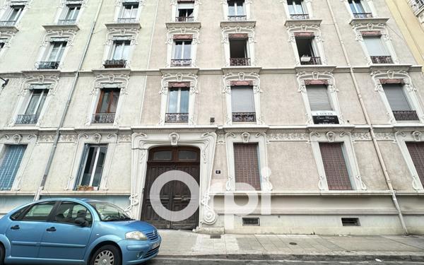 Appartement à louer    2 pièces • 45,54 m2 Grenoble