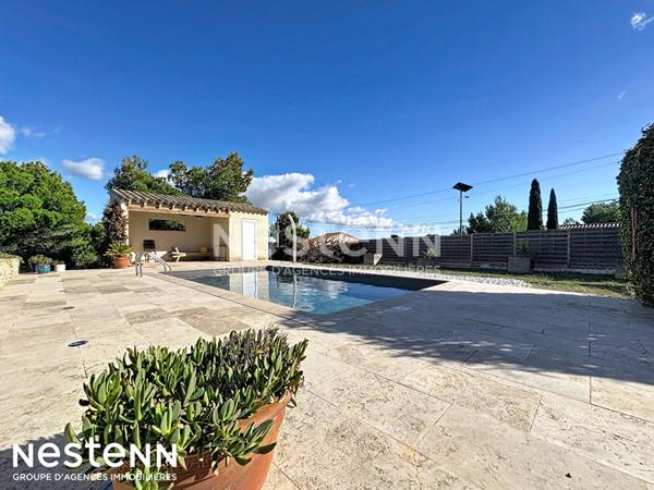 Belle maison de 140m² avec piscine, double garage et vue dégager