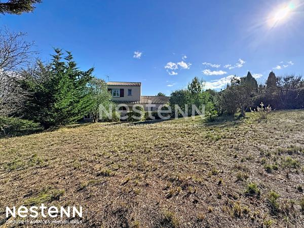 Belle maison de 140m² avec piscine, double garage et vue dégager