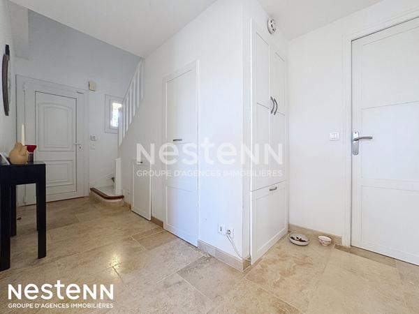 Belle maison de 140m² avec piscine, double garage et vue dégager