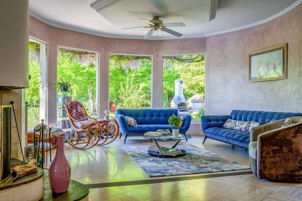 Propriété d'exception - piscine couverte - mare - vignes