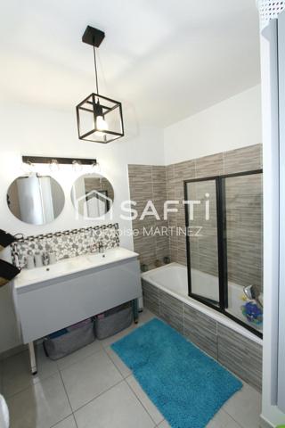 Le TRAM à vos pieds, la crèche sous l'immeuble et la quiétude des jardins du Château de St Priest