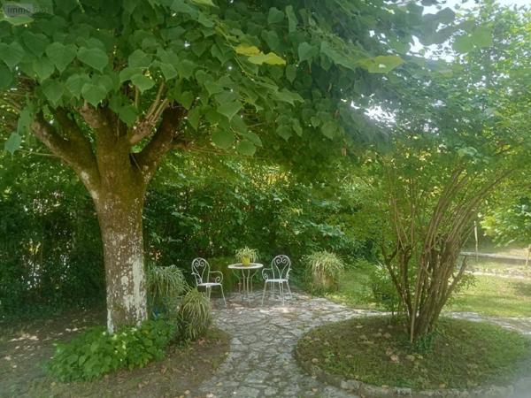 Maison à vendre à Ribérac en Dordogne (24600), ref : 077/1641