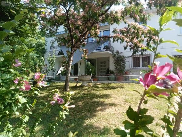 Maison à vendre à Ribérac en Dordogne (24600), ref : 077/1641