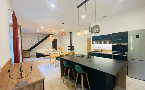 Appartement à louer    5 pièces •  Gabian