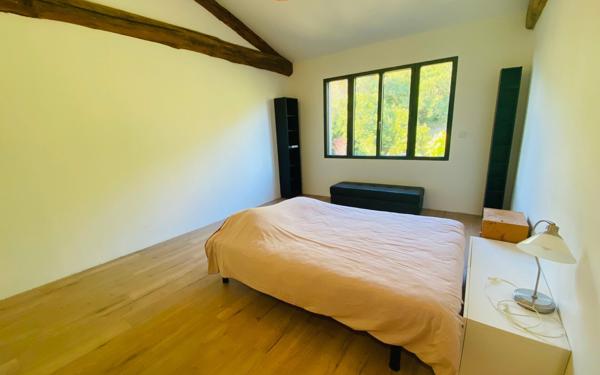 Appartement à louer    5 pièces •  Gabian