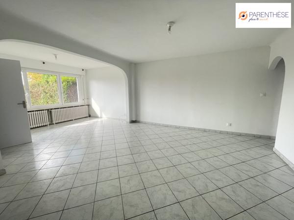 Maison Individuelle 5 Chambres à Verlinghem