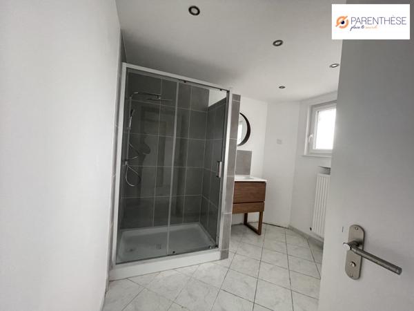 Maison Individuelle 5 Chambres à Verlinghem