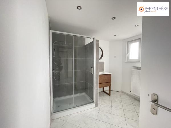 Maison Individuelle 5 Chambres à Verlinghem