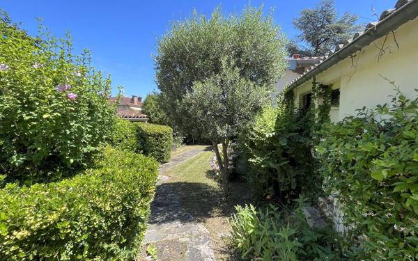 Maison à vendre    6 pièces • 155 m2 Toulouse