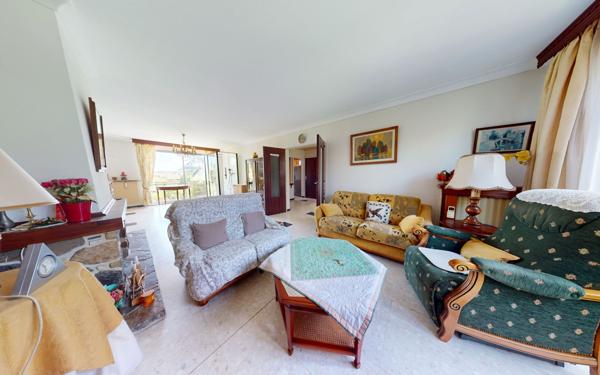 Maison à vendre    6 pièces • 155 m2 Toulouse