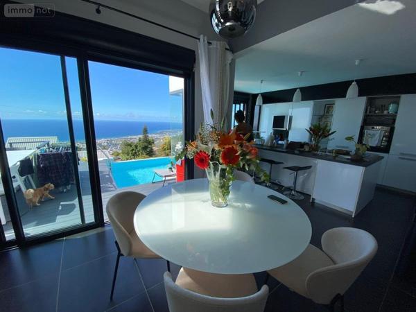 Maison à vendre à Saint-Denis à la Réunion (97400), ref : 97409-204