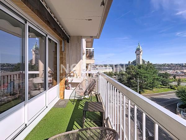 Appartement 4 pièces à Limoges, ascenseur, deux terrasses, garage, cave. Vue gare des Bénédictins