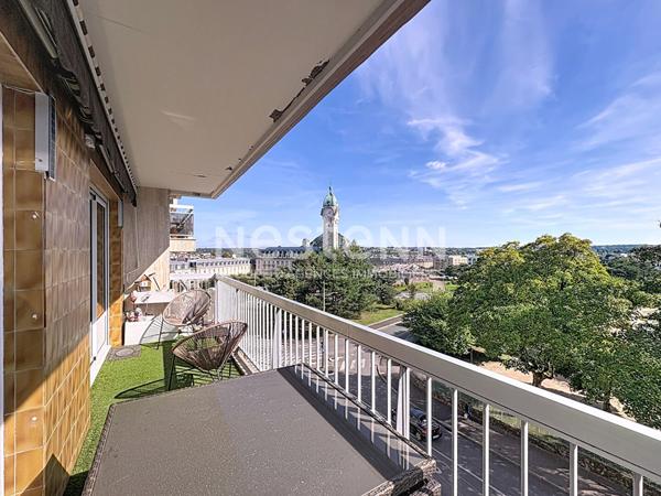 Appartement 4 pièces à Limoges, ascenseur, deux terrasses, garage, cave. Vue gare des Bénédictins