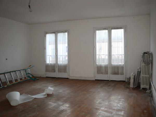 Dpt Saône et Loire (71), à vendre PIERRE DE BRESSE Primeur - Epicerie petite restauration