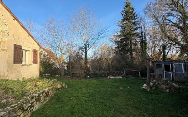 Maison à vendre    3 pièces •  Chalais