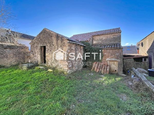 Maison en pierre à rénover