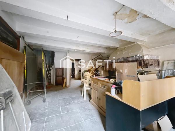 Maison en pierre à rénover