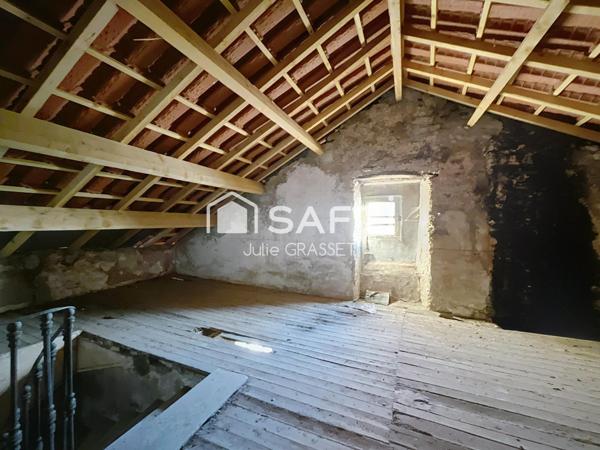 Maison en pierre à rénover