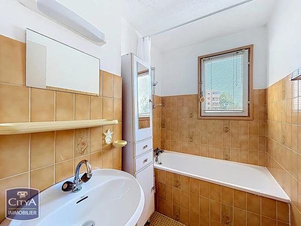 Appartement à vendre 2 pièces 41.08m² Fréjus (83600)
