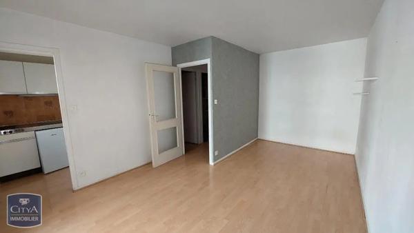 Appartement à louer 1 pièce 26.62m² Clermont-Ferrand (63000)