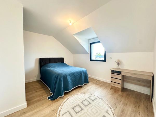 MAISON CONTEMPORAINE - 133 m² - MEUCON