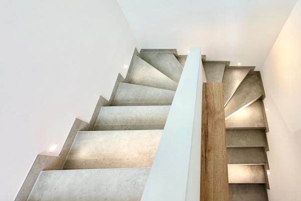 MAISON CONTEMPORAINE - 133 m² - MEUCON