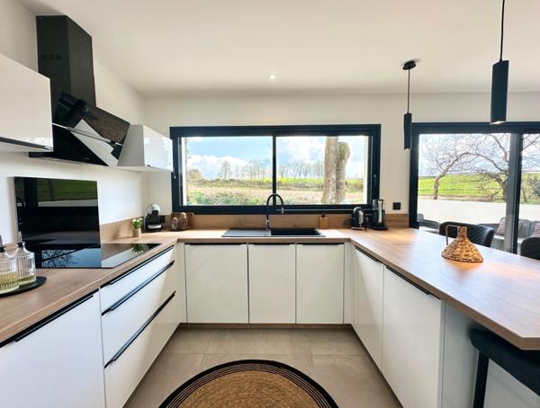 MAISON CONTEMPORAINE - 133 m² - MEUCON