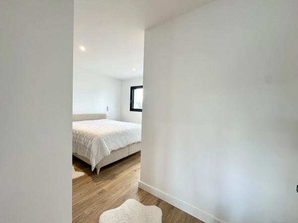 MAISON CONTEMPORAINE - 133 m² - MEUCON