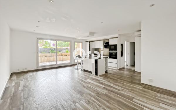 Appartement à vendre    2 pièces • 47,41 m2 Marseille 8