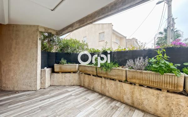 Appartement à vendre    2 pièces • 47,41 m2 Marseille 8