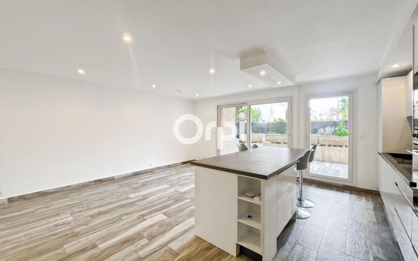 Appartement à vendre    2 pièces • 47,41 m2 Marseille 8