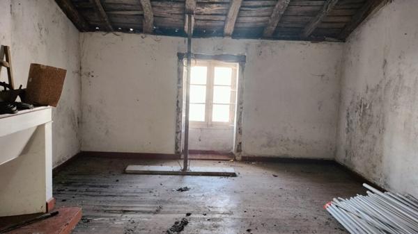 Maison à vendre |  Nontron |  4 pièces | 100 m²