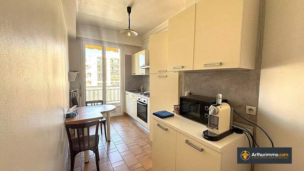 Vente Appartement 3 pièces 77 m2 à Nice
