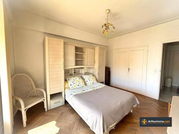 Vente Appartement 3 pièces 77 m2 à Nice