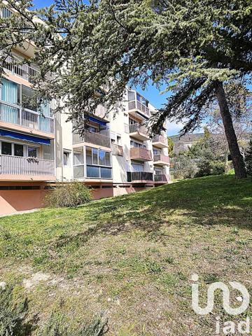 Appartement 4 pièces de 66 m² à Draguignan (83300)