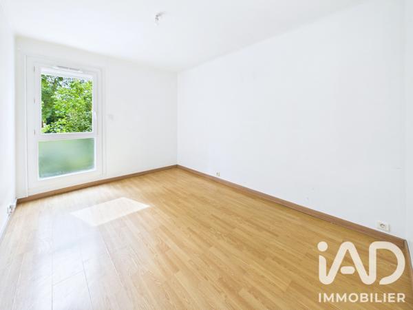 Appartement à vendre 4 pièces 72 m² Épinay-sous-Sénart