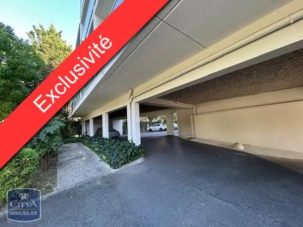 Parking à vendre
