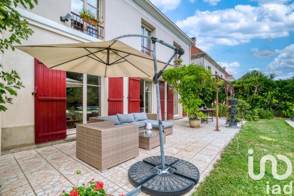 Maison à vendre 6 pièces 132 m² Serris